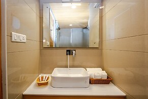 Anand Vardhan Resorts