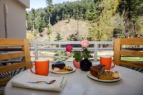 Anand Vardhan Resorts