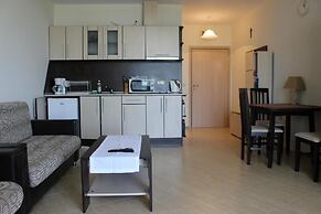 Aheloy Palace Apartments