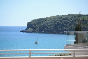 Valtos Beach Hotel