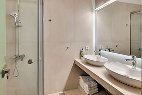 Valtos Beach Hotel