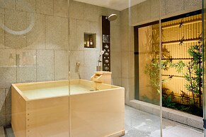 KONJAKUSO Osaka Tempozan 