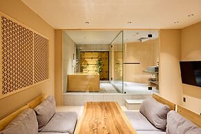 KONJAKUSO Osaka Tempozan 