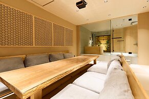 KONJAKUSO Osaka Tempozan 