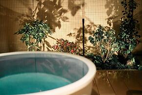 KONJAKUSO Osaka Tempozan 