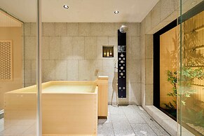 KONJAKUSO Osaka Tempozan 