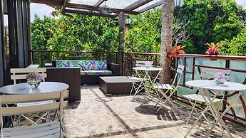 La Residencia by Villa Alejandro