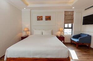 Golden Legend Palace Hotel