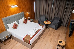 HOTEL ASRANI INTERNATIONAL