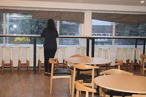 HOTEL ASRANI INTERNATIONAL