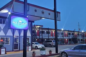 Sky-Palace Inn & Suites Hutchinson