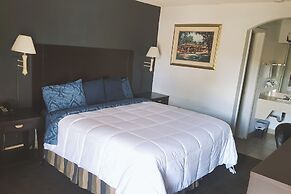 Sky-Palace Inn & Suites Hutchinson