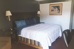 Sky-Palace Inn & Suites Hutchinson