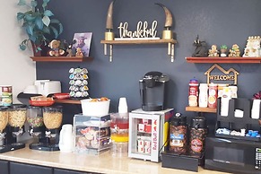 Sky-Palace Inn & Suites Hutchinson