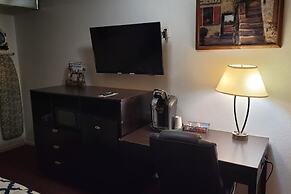 Coratel Inn & Suites by Jasper Hutchinson