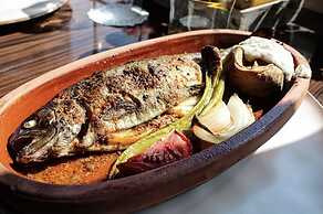 Karbeyaz Hotel & Resort