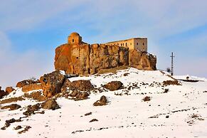 Karbeyaz Hotel & Resort