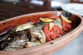 Karbeyaz Hotel & Resort