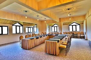 Karbeyaz Hotel & Resort