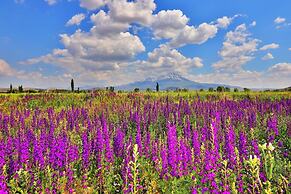 Karbeyaz Hotel & Resort