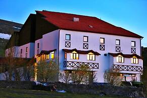 Karbeyaz Hotel & Resort