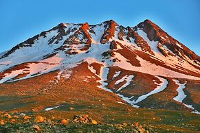 Karbeyaz Hotel & Resort