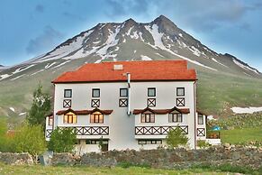 Karbeyaz Hotel & Resort