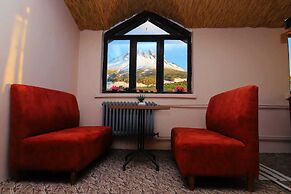 Karbeyaz Hotel & Resort