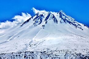 Karbeyaz Hotel & Resort