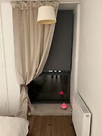 Charming Apartment Garden View