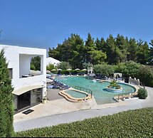 Greek Pride Aithrion Hotel