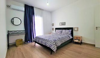 Paphos Light House Apartment