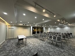 Orion Hotel & Residence