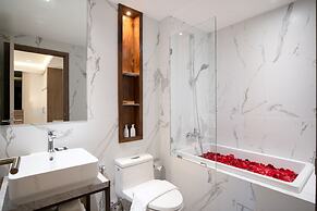 Orion Hotel & Residence