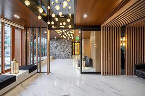 Orion Hotel & Residence