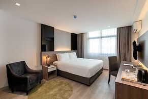 Orion Hotel & Residence