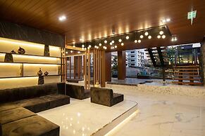 Orion Hotel & Residence