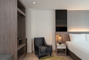 Orion Hotel & Residence