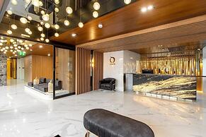 Orion Hotel & Residence