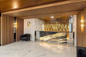 Orion Hotel & Residence