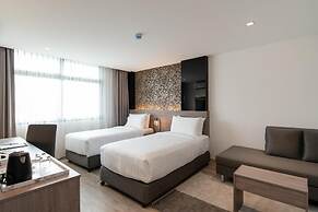 Orion Hotel & Residence