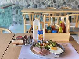 Orion Hotel & Residence