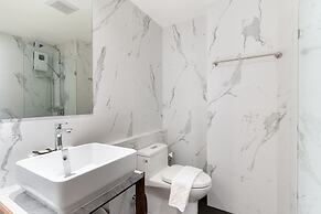 Orion Hotel & Residence