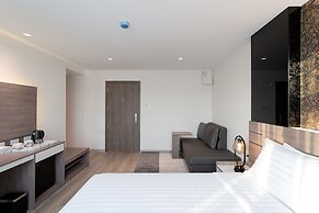 Orion Hotel & Residence