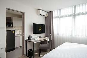 Orion Hotel & Residence