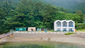 Tongyeong Maremio Oceanview Pension