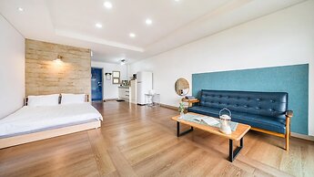 Tongyeong Maremio Oceanview Pension