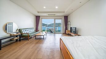 Tongyeong Maremio Oceanview Pension