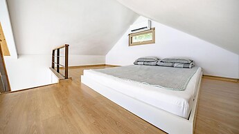 Tongyeong Maremio Oceanview Pension