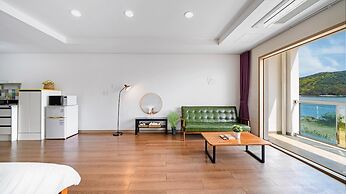 Tongyeong Maremio Oceanview Pension